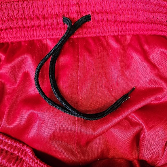 VTG AND1 Mens Medium Red Black Basketball‎ Court Shorts Drawstring Pockets Y2k - Picture 6 of 10